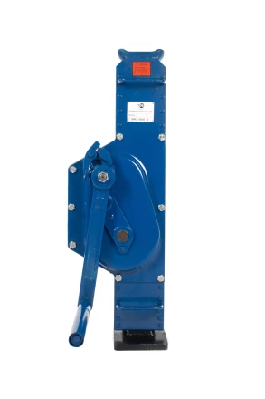 Домкрат реечный TOR ДРН 5000 5 т с низким подхватом и обрезиненной ручкой 1025452 купить в Когалыме