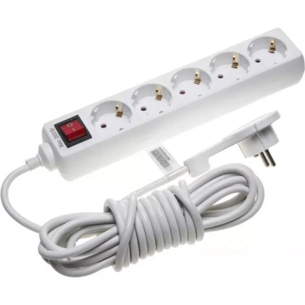 Удлинитель СВЕТОЗАР электрический с заземлением и выключателем, защитные шторки, компактная вилка, евро, 5 гнезд, 5м 55055-5-C купить в Когалыме