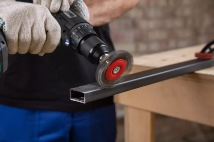 Кордщетка HAMMER плоская 75мм для дрели витая сталь (207-208) купить в Когалыме