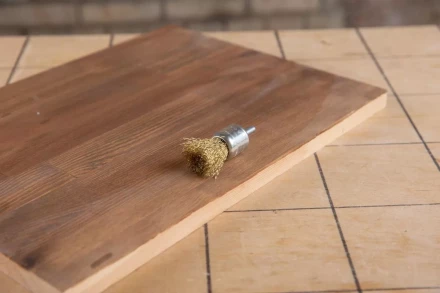 Кордщетка HAMMER кисть 25мм для дрели гофрированная латунированная сталь (207-210) купить в Когалыме