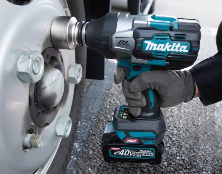 Аккумуляторный ударный гайковерт Makita TW001GZ (без АКБ и ЗУ) купить в Когалыме