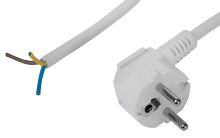 Шнур СВЕТОЗАР с вилкой соединительный для электроприборов, 3 м, 3600 Вт, 3*0.75кв.мм SV-55143-3 купить в Когалыме