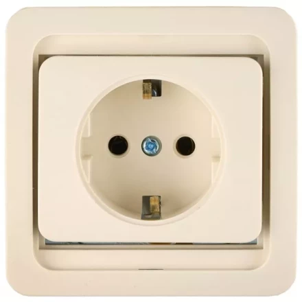 Розетка СВЕТОЗАР "ГАММА" одинарная, с заземлением, цвет бежевый, 16А/~250В SV-54105-B купить в Когалыме