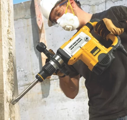 Молоток отбойный D 25831 К DeWalt купить в Когалыме