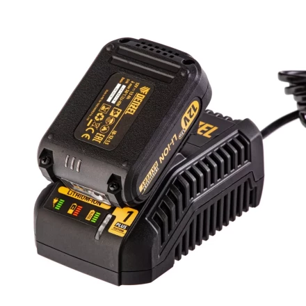 Дрель-шуруповерт аккумуляторная CDL-IB-14-02 Denzel 26112 купить в Когалыме