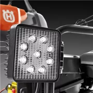Снегоуборщик бензиновый Husqvarna ST 230 купить в Когалыме