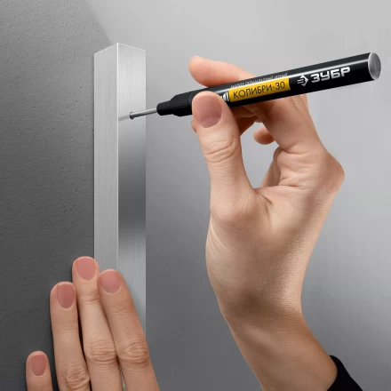 ЗУБР Колибри-30 черный, наконечник L 30 мм,  2.8 мм, перманентный маркер для отверстий (06338-2) купить в Когалыме