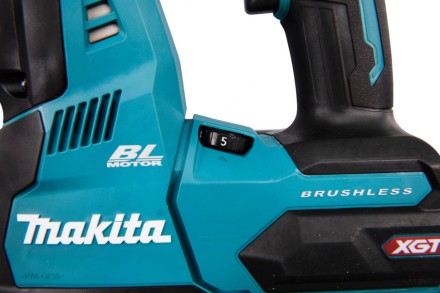 Аккумуляторный перфоратор XGT Makita HR004GZ (без АКБ и ЗУ) купить в Когалыме