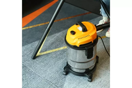 Пылесос промышленный DEKO DKVC-1400-15S, 015-0030 купить в Когалыме