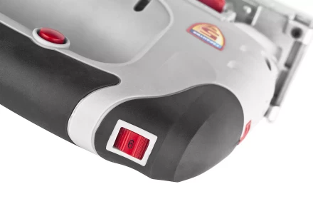 Лобзик ЗУБР, 3-х позиционный маятниковый ход, сталь-10мм/дерево-100мм, 500–3000ходов/мин, 710Вт ЗЛ-710Э купить в Когалыме