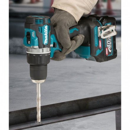 Аккумуляторная дрель-шуруповерт XGT Makita DF002GZ купить в Когалыме