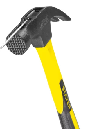 Молоток-гвоздодер "Fiberglass-M" с фиберглассовой рукояткой, с магнитом, 450 г, STAYER Professional 2027-450 купить в Когалыме