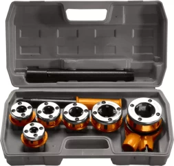 Набор клуппов 1/4"-3/8"-1/2"-3/4"-1"-1, 25" + плашкодержатель с трещоткой, 9 предм  SPARTA 773355