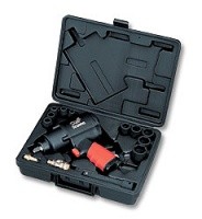 Пневмогайковерт SCORPIO 1/2” 138 кг/м 2,02 кг Twin Hammer с акс. в кейсе купить в Когалыме