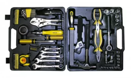 Набор инструмента 67 предметов пластиковый кейс 57053 купить в Когалыме