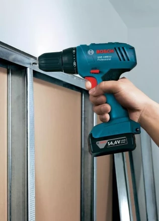 Аккумуляторная дрель-шуруповерт BOSCH GSR 1440-Li купить в Когалыме