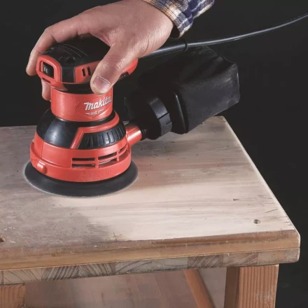 Эксцентриковая шлифмашина Makita M9204 купить в Когалыме