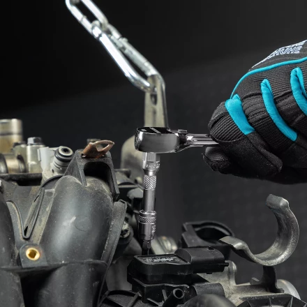 Ключ-трещотка 1/4" Gross 14050, CrV, 120 зубьев, цельнометаллический, хром купить в Когалыме