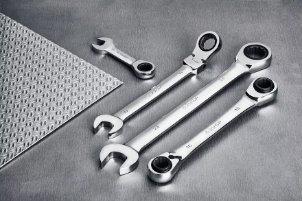 Наборы трещоточных комбинированных ключей укороченных серия ПРОФЕССИОНАЛ купить в Когалыме