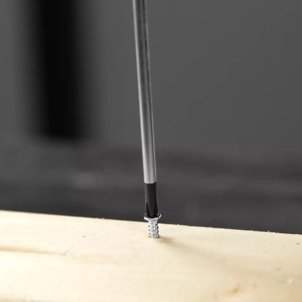 Отвертка, PH0х75 мм, S2, 3к рукоятка Denzel 121717 купить в Когалыме