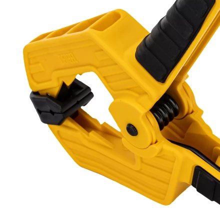 Струбцина клещеобразная Denzel, усиленная 80 х 60 мм, двухкомпонентные рукоятки, 20797 купить в Когалыме