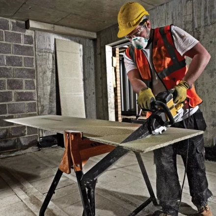 Алигаторная пила DeWalt DWE 396 купить в Когалыме