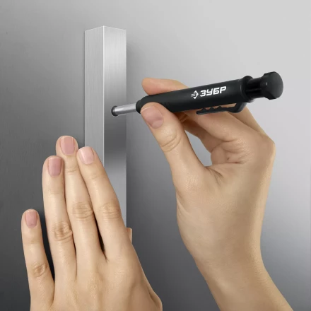 ЗУБР АСК черный, d 2,8 мм, HB, 6 сменных грифелей, автоматический карандаш (06311-2) купить в Когалыме