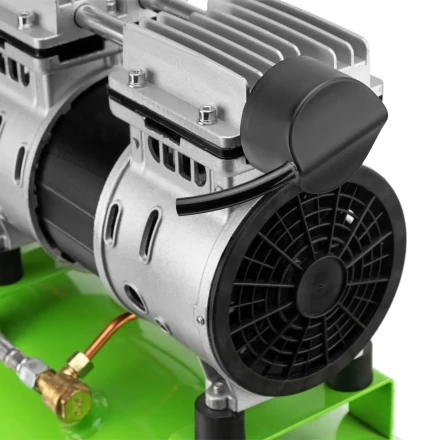 Компрессор безмаслянный малошумный Сибртех МБ 1100/24,1100 Вт, 24 л, 170 л/мин 58006 купить в Когалыме