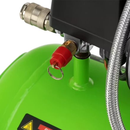 Компрессор безмаслянный малошумный Сибртех МБ 1100/24,1100 Вт, 24 л, 170 л/мин 58006 купить в Когалыме