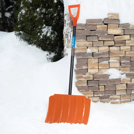 Лопата для уборки снега стальная Сибртех, 470х335х1335 мм, стальной черенок, Россия, 61656 купить в Когалыме