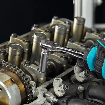 Ключ-трещотка 1/4" Gross 14053, CrV, 90 зубьев, усиленный, хром купить в Когалыме