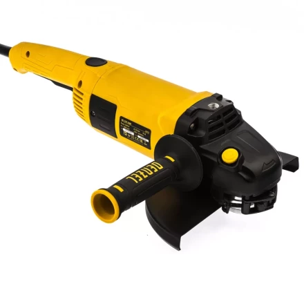 Угловая шлифмашина AG-230-2400 Denzel 26915 купить в Когалыме