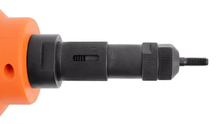 Аккумуляторный резьбовой заклепочник MESSER M2000 (М6) с двумя Li-Ion аккумуляторами купить в Когалыме