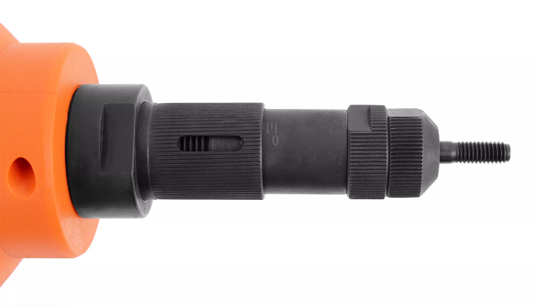 Аккумуляторный резьбовой заклепочник MESSER M2000 (М6) с двумя Li-Ion аккумуляторами купить в Когалыме
