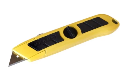 Нож со сменным лезвием трапеция металлический корпус Энкор 9676 9676 купить в Когалыме