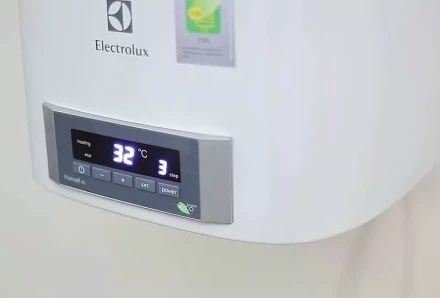 Водонагреватель ELECTROLUX EWH 100 Formax DL купить в Когалыме