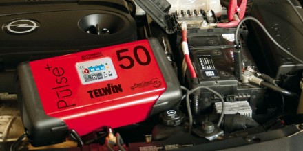 Зарядное устройство PULSE 50  6V/12V/24V Telwin купить в Когалыме