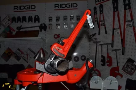 Прямой трубный ключ для тяжелых работ 10  31010 купить в Когалыме