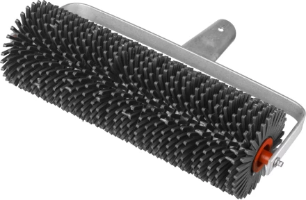 Валик игольчатый ЗУБР "МАСТЕР" по бетону на металлической рамке, под удлинитель, пластмассовые иглы 27мм, 105х300мм 03954-30 купить в Когалыме