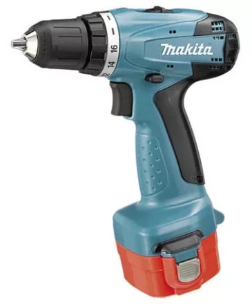 Аккумуляторная ударная дрель-шуруповерт Makita 8281DWАE купить в Когалыме