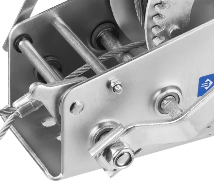 Лебедка ручная барабанная ЗУБР "ПРОФЕССИОНАЛ", тяговая, тросовая, 1,1т, 8м 43113-1.1_z01 купить в Когалыме