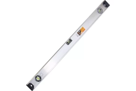 Уровень алюминиевый «Рельс» 1000мм 3 глазка фрезерованный Вихрь 900/73/11/4/16 купить в Когалыме