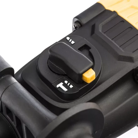 Перфоратор RH-400-12 Denzel 26601 купить в Когалыме