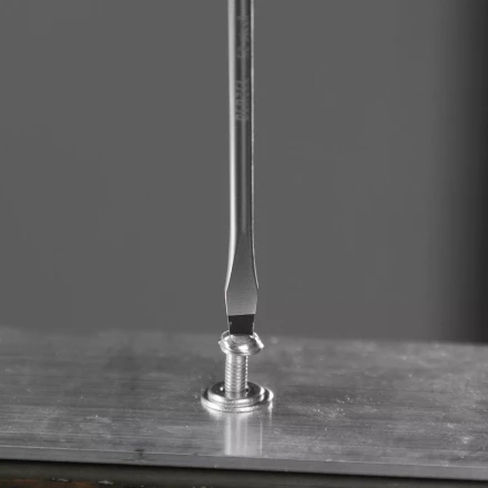 Отвертка, SL3х75 мм, S2, 3к рукоятка Denzel 121887 купить в Когалыме