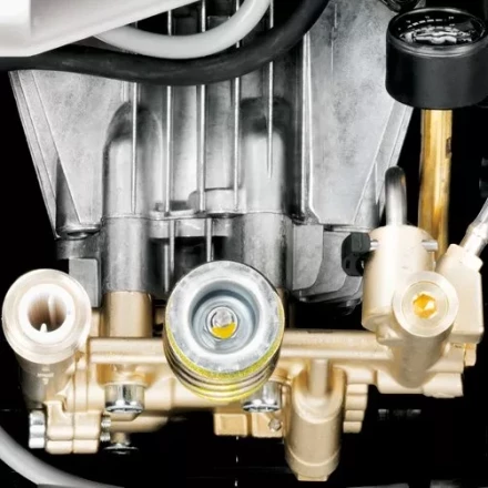 Минимойка-мойка высокого давления KARCHER HD 7/18-4 M  ПРОФЕССИОНАЛЬНАЯ купить в Когалыме