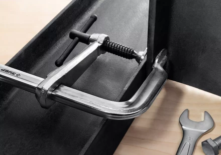 ЗУБР КС-1000/120, F, 1000 х 120 мм, цельнокованая струбцина, Профессионал (32157-120-1000) купить в Когалыме