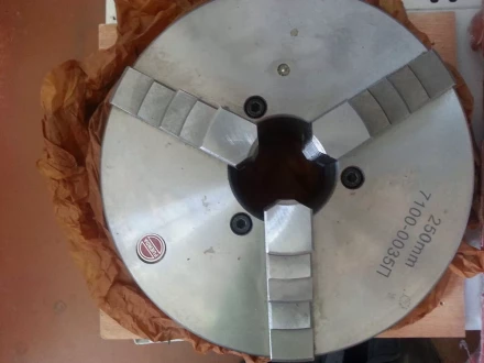 Патрон токарный 3-х кулачковый 250мм 7100-0035 Fuerda купить в Когалыме