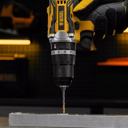 Сверло спиральное по металлу Denzel 4 x 75 мм, Р6М5, Golden Tip, 718229 купить в Когалыме