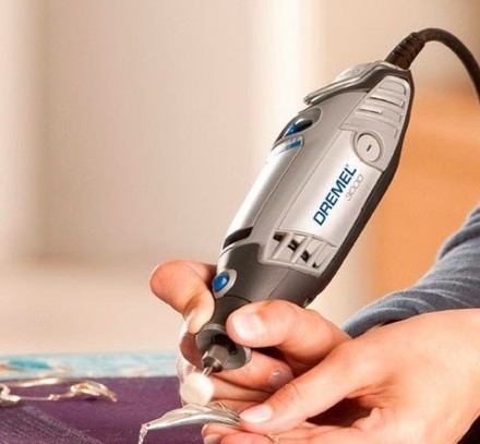 Многофункциональный инструмент 3000 S Xmas 2017 Dremel купить в Когалыме