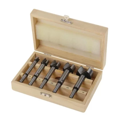 Набор сверл Форстнера по дереву 10-15-20-25-35 мм 5 шт в деревянном боксе цилиндрический хвостовик SPARTA 704405 купить в Когалыме